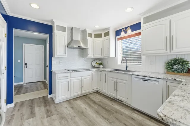 $594,900 | 4537 West Black Oak Circle, Angola, IN 46703