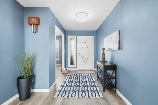 $594,900 | 4537 West Black Oak Circle, Angola, IN 46703