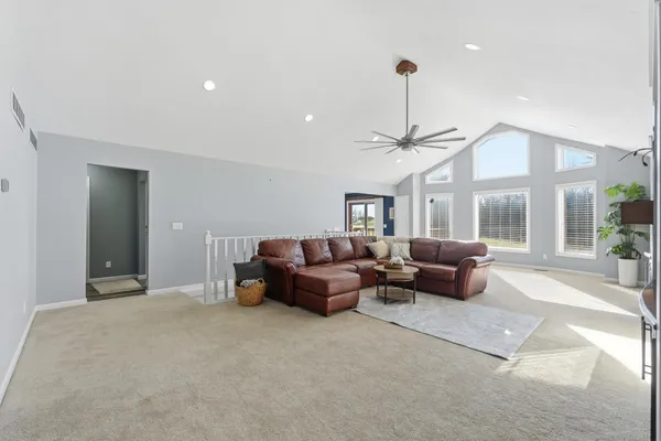 $594,900 | 4537 West Black Oak Circle, Angola, IN 46703