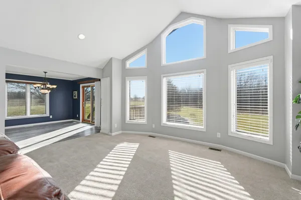 $594,900 | 4537 West Black Oak Circle, Angola, IN 46703