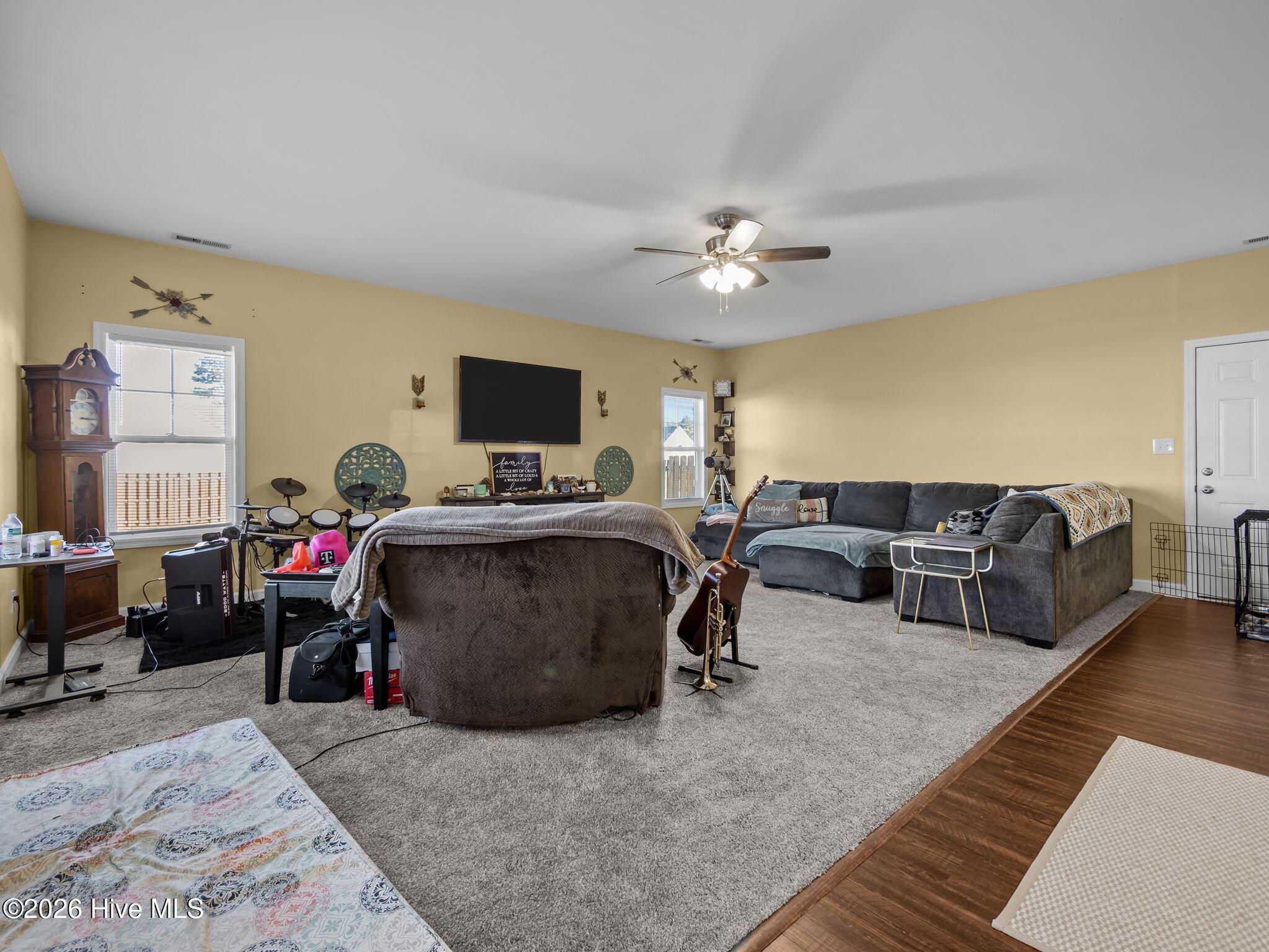 404 Kinroff Drive Hubert, NC 28539 - Photo 25 of 57 Living Area