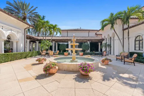 $5,750,000 | 11513 Green Bayberry Drive, Palm Beach Gardens, FL 33418