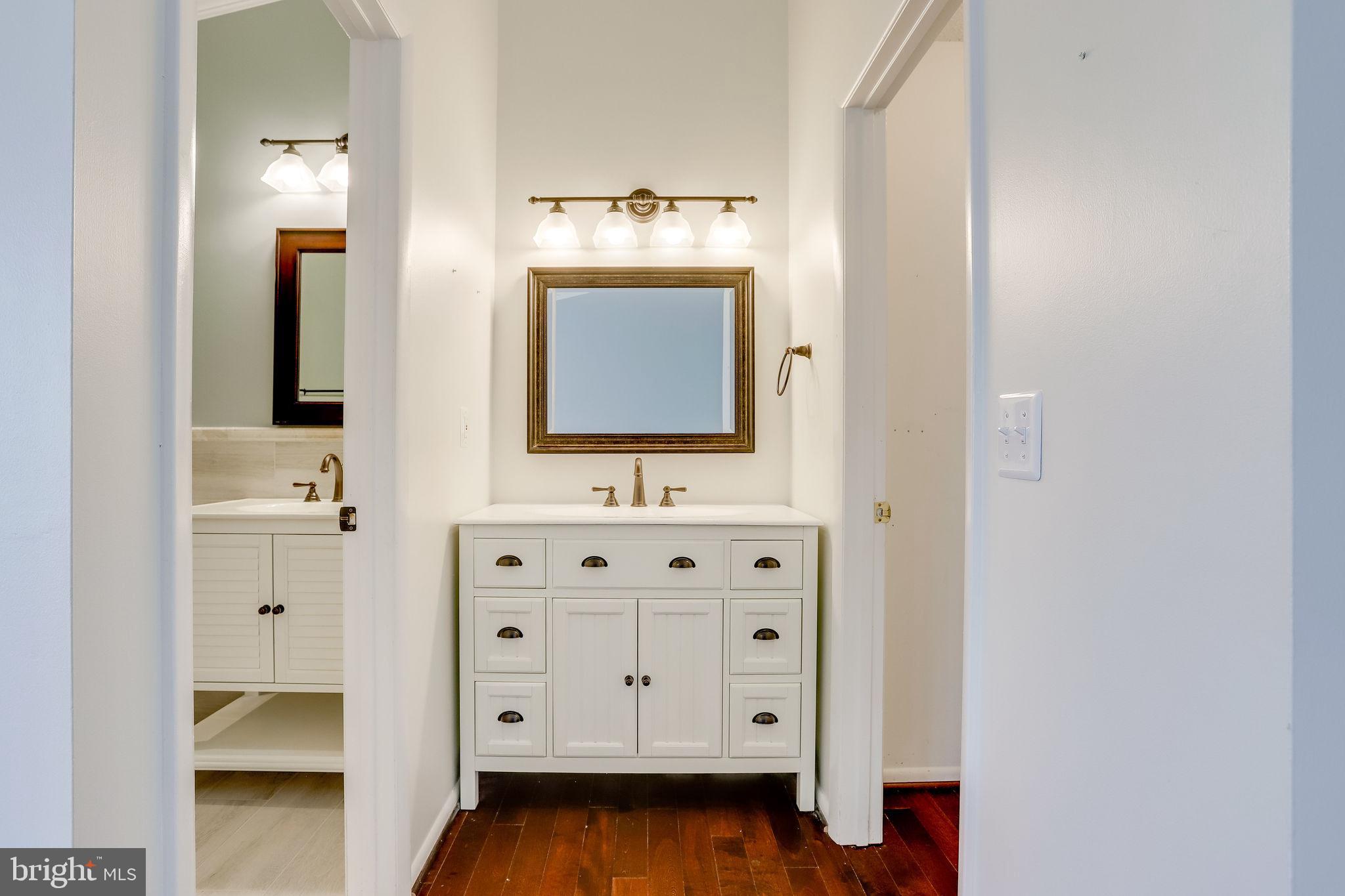 1403 Newport Spring Court Reston, VA 20194 - Photo 23 of 41 Gallery Image 23