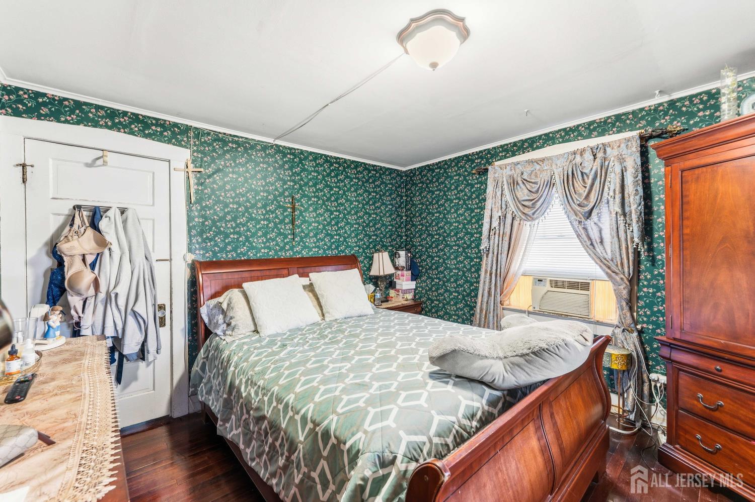 239 Walnut Street Dunellen, NJ 08812 - Photo 15 of 22