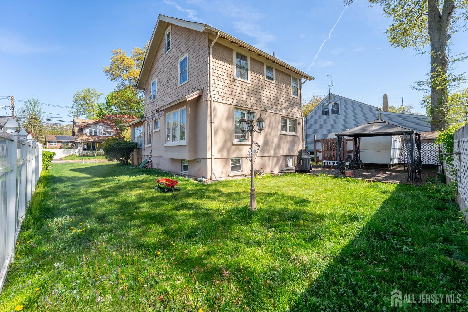 239 Walnut Street Dunellen, NJ 08812 - Photo 18 of 22