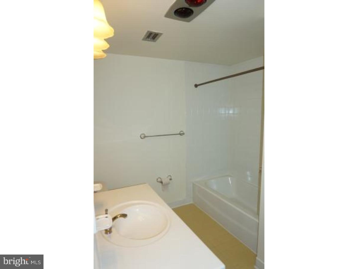 108 Haddonfield Commons, Unit 108 Haddonfield, NJ 08033 - Photo 12 of 20 Gallery Image 12