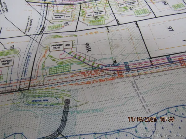 a view of a basket ball court