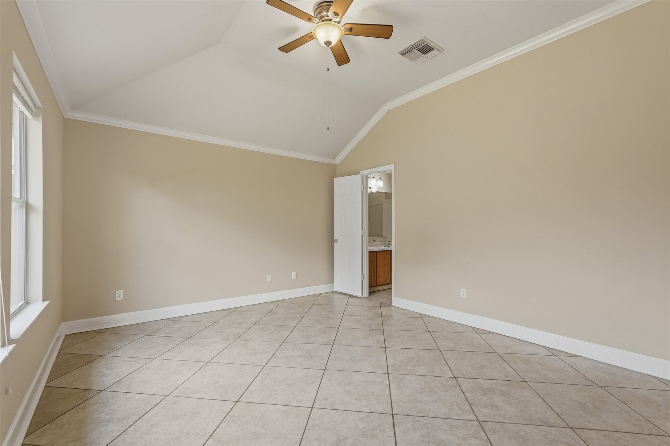 5911 Camron Point Circle Katy, TX 77449 - Photo 15 of 24