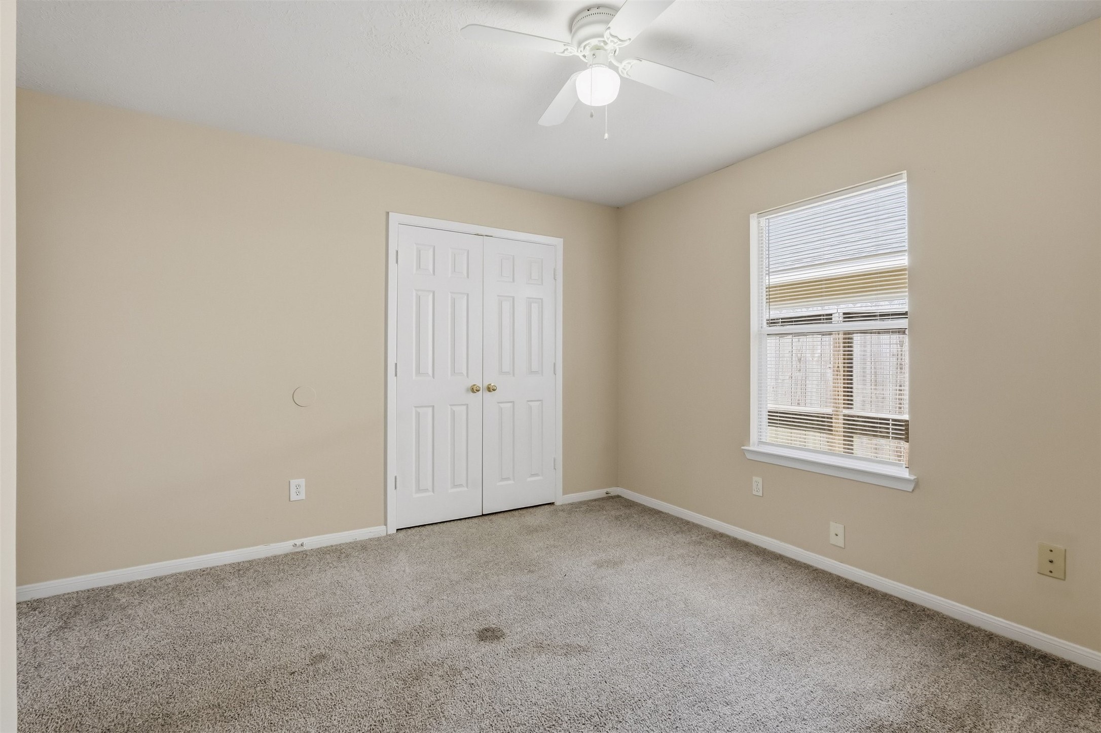 5911 Camron Point Circle Katy, TX 77449 - Photo 19 of 24