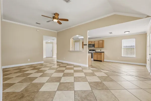 $1,885 | 5911 Camron Point Circle, Katy, TX 77449