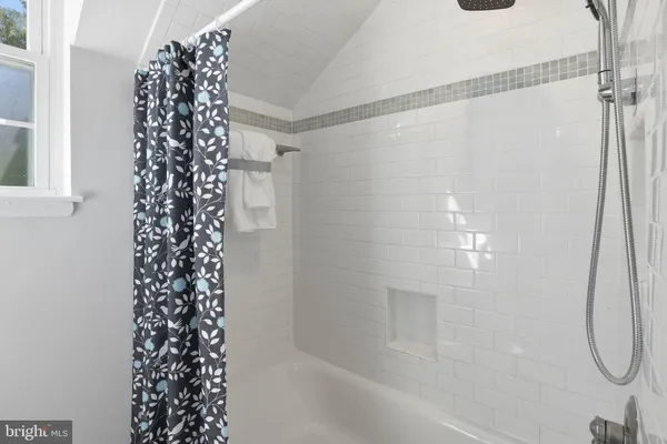 $635,000 | 3363 South Stafford Street, Arlington, VA 22206