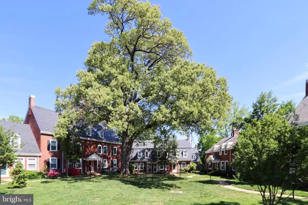 $635,000 | 3363 South Stafford Street, Arlington, VA 22206