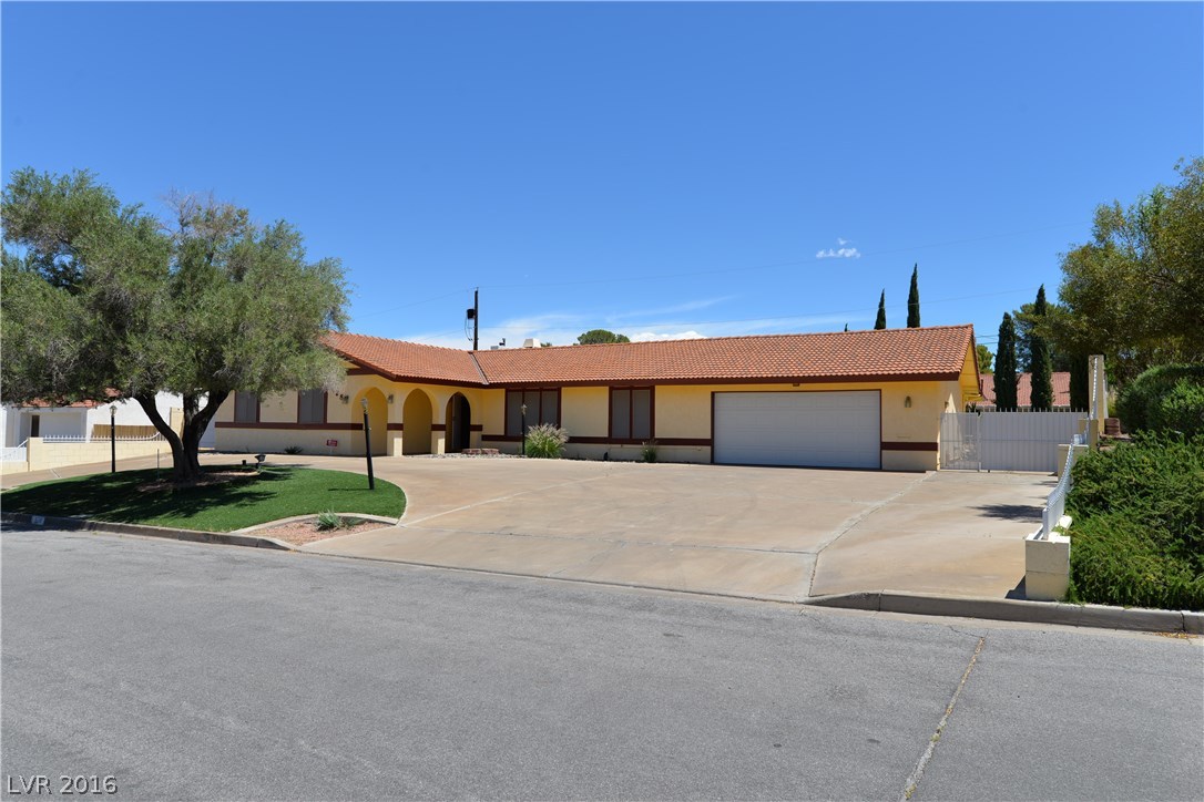 628 East Fairway Road Henderson, NV 89015 - Photo 1 of 1 Gallery Image 1