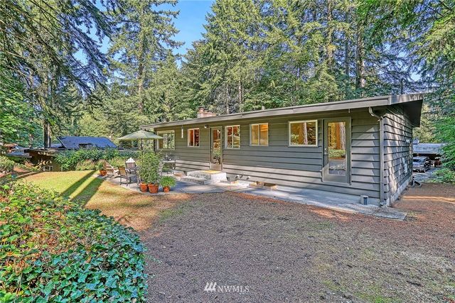 $880,000 | 18503 24th Place Northeast, Lake Forest Park, WA 98155