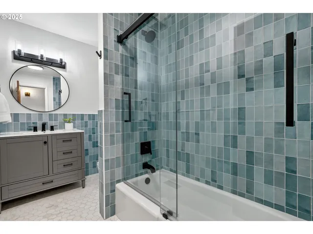 $698,995 | 14633 Southeast Carol Avenue, Milwaukie, OR 97267