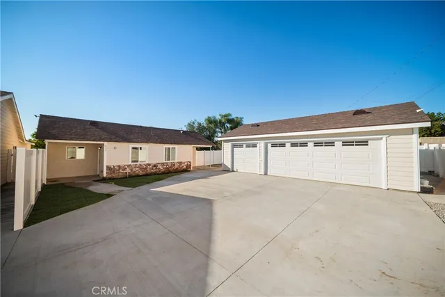 $3,500 | 833 North Sunflower Avenue, Covina, CA 91724