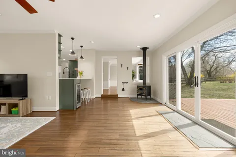 $899,000 | 13320 Wye Oak Drive, Darnestown, MD 20878