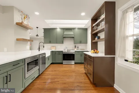 $899,000 | 13320 Wye Oak Drive, Darnestown, MD 20878