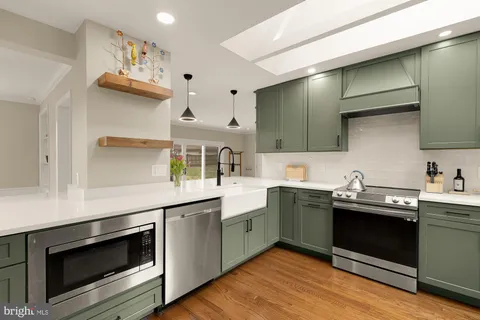 $899,000 | 13320 Wye Oak Drive, Darnestown, MD 20878