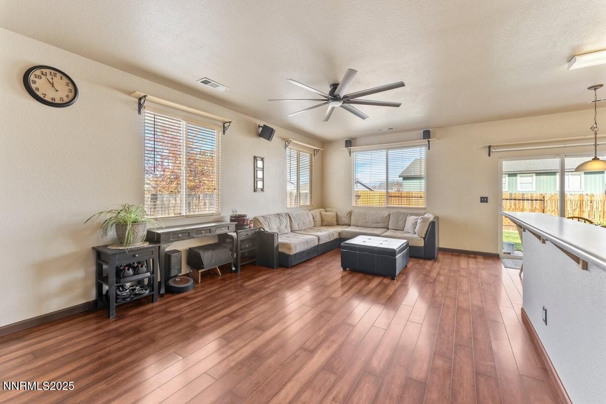 9965 Moondust Court Reno, NV 89506 - Photo 7 of 38 9965 Moondust Great Rm 1