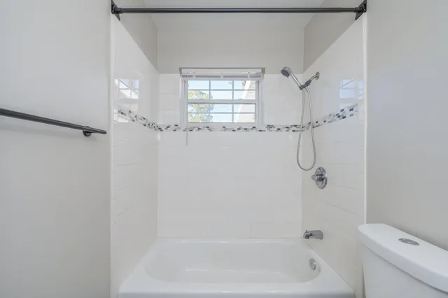 $1,800 | 21 Kohler Drive, Mary Esther, FL 32569