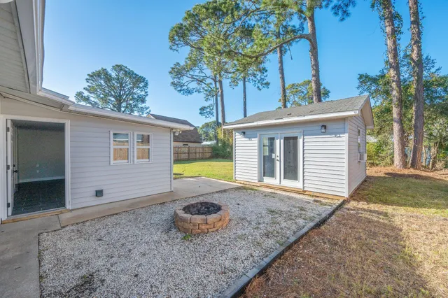 $1,800 | 21 Kohler Drive, Mary Esther, FL 32569