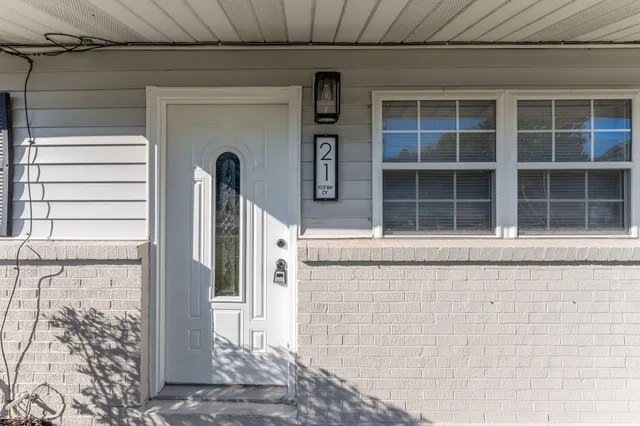 $1,800 | 21 Kohler Drive, Mary Esther, FL 32569