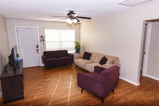 $299,500 | 200 Keanahalululu Lane, Unit R, Bastrop, TX 78602