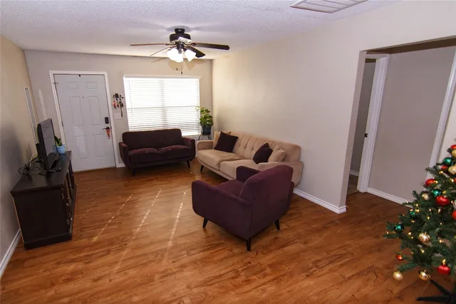 $299,500 | 200 Keanahalululu Lane, Unit R, Bastrop, TX 78602