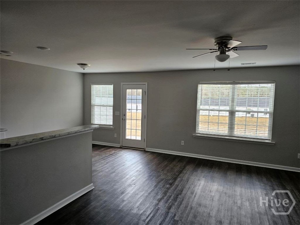 207 Evans Terrace Statesboro, GA 30458 - Photo 6 of 10