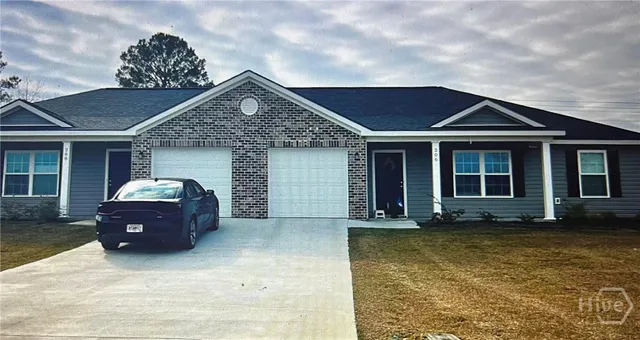 $1,900 | 207 Evans Terrace, Statesboro, GA 30458