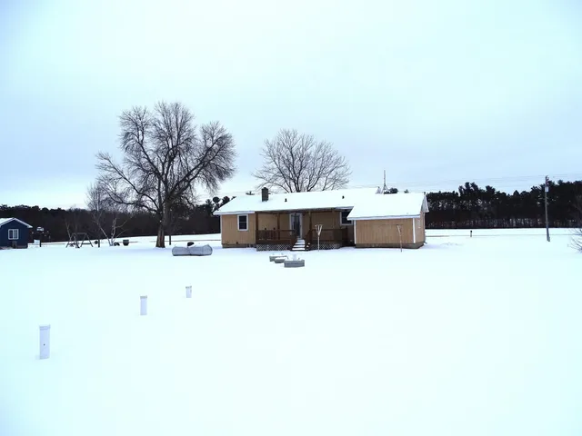 $189,900 | S359 Highway 25, Durand, WI 54736