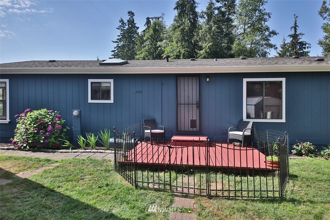 408 Sycamore Road Coupeville, WA 98239 - Photo 26 of 37 Gallery Image 26