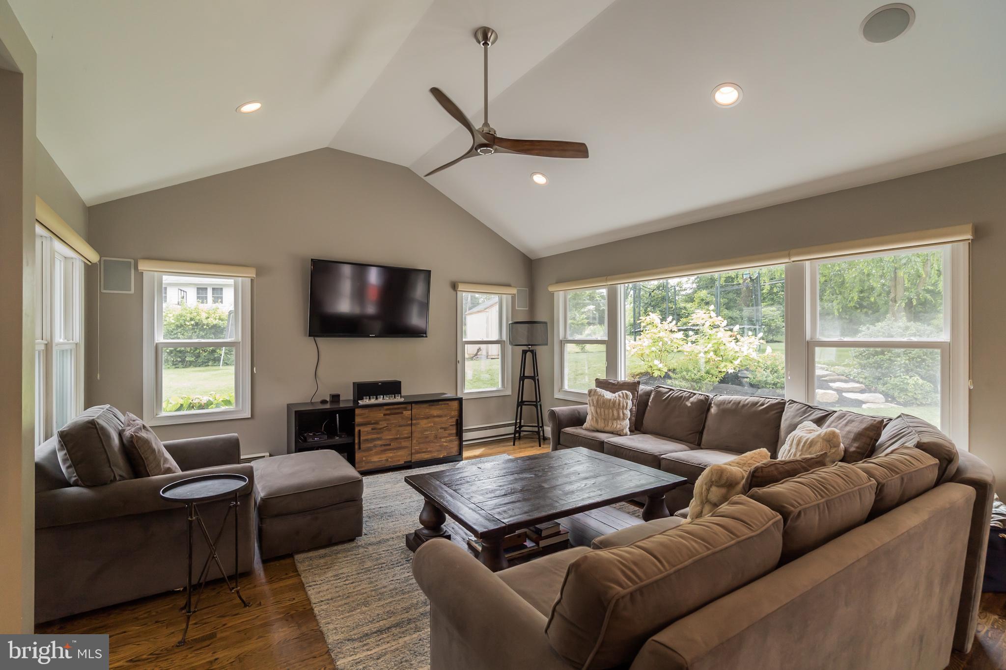 538 Walker Road Wayne, PA 19087 - Photo 12 of 46