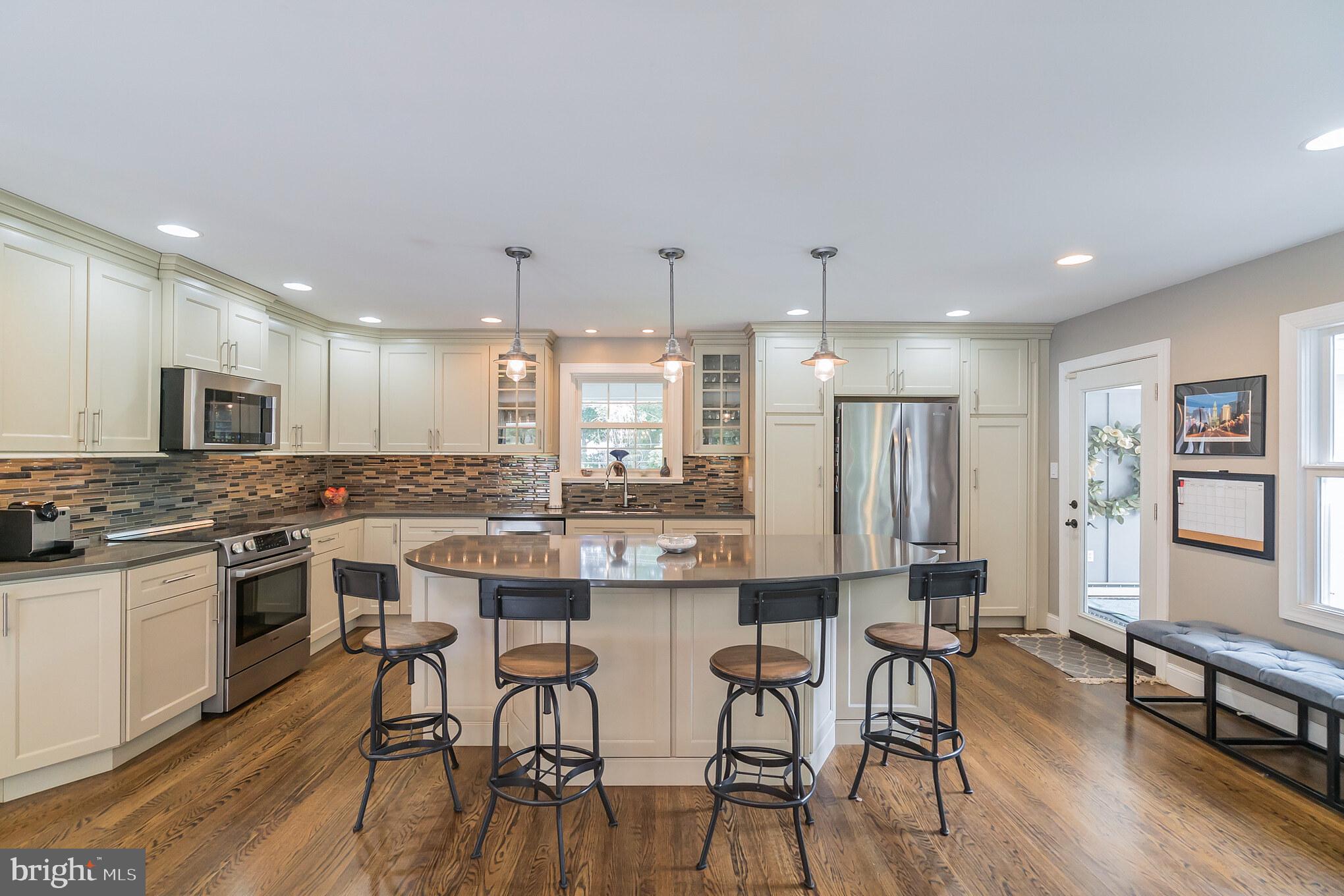 538 Walker Road Wayne, PA 19087 - Photo 6 of 46