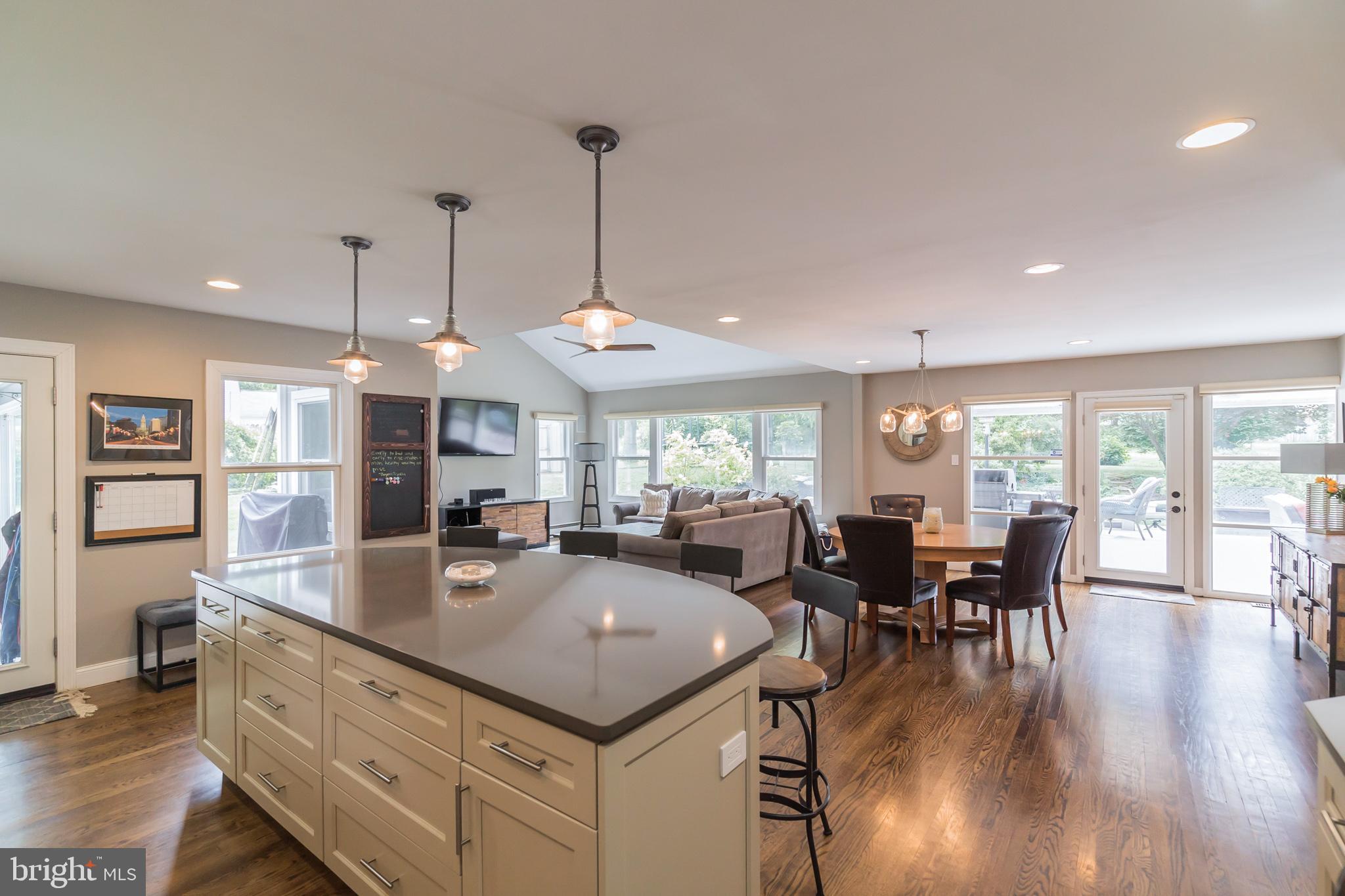 538 Walker Road Wayne, PA 19087 - Photo 8 of 46