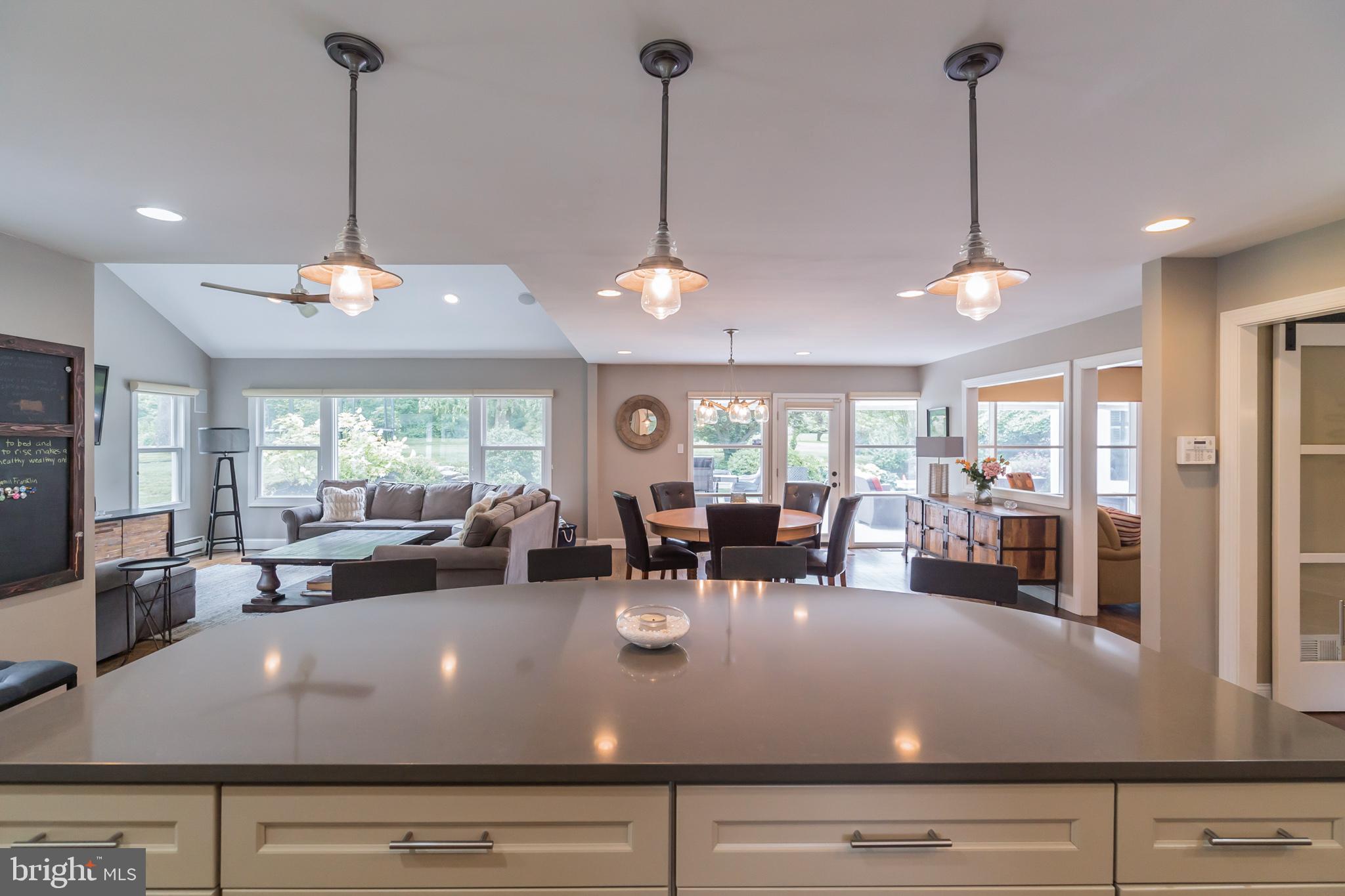 538 Walker Road Wayne, PA 19087 - Photo 9 of 46