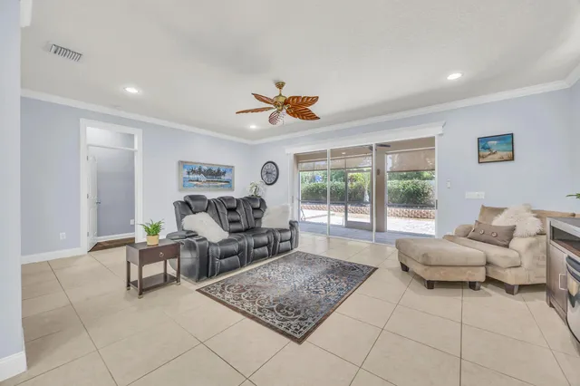 $895,000 | 148 Cypress Cove, Jupiter, FL 33458