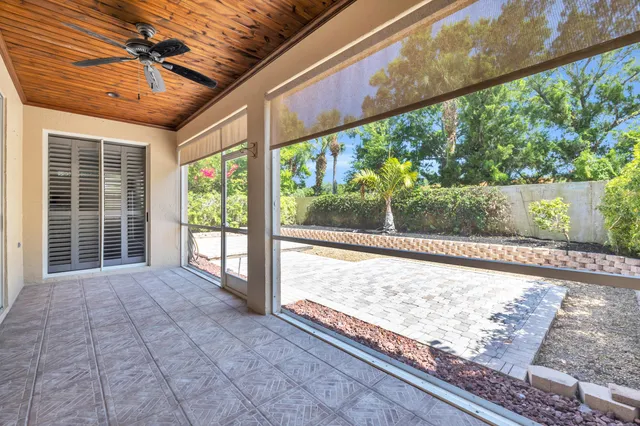 $895,000 | 148 Cypress Cove, Jupiter, FL 33458