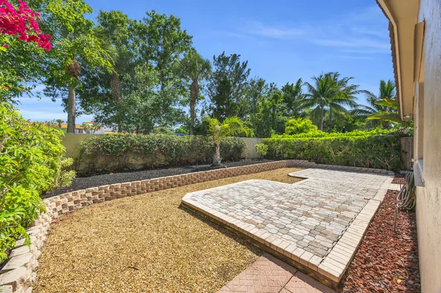 $895,000 | 148 Cypress Cove, Jupiter, FL 33458