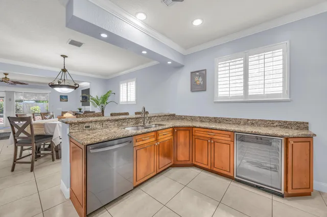 $895,000 | 148 Cypress Cove, Jupiter, FL 33458