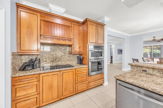 $895,000 | 148 Cypress Cove, Jupiter, FL 33458