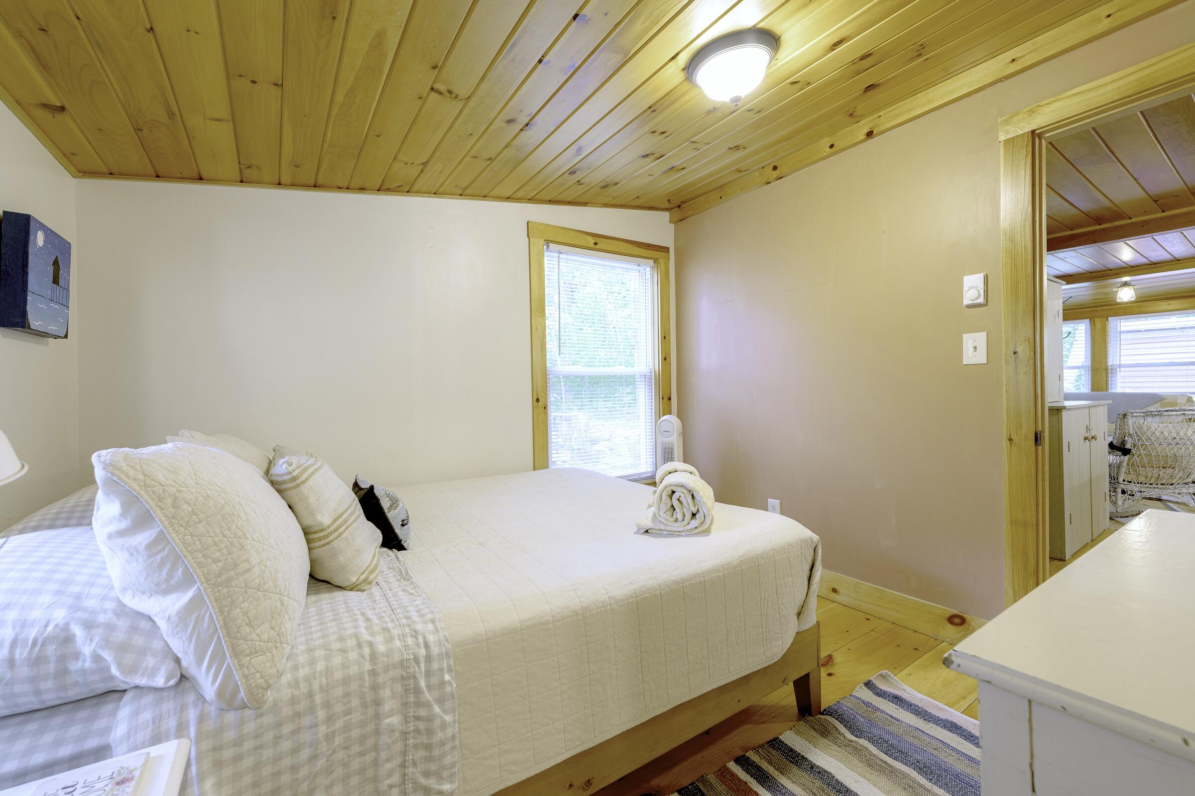 107 Meadow Road Raymond, ME 04071 - Photo 28 of 42 107 Meadow rd-70