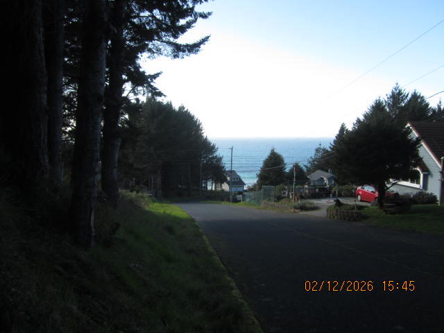 576 Ridge Road Shelter Cove, CA 95589 - Photo 2 of 22 IMG_1019