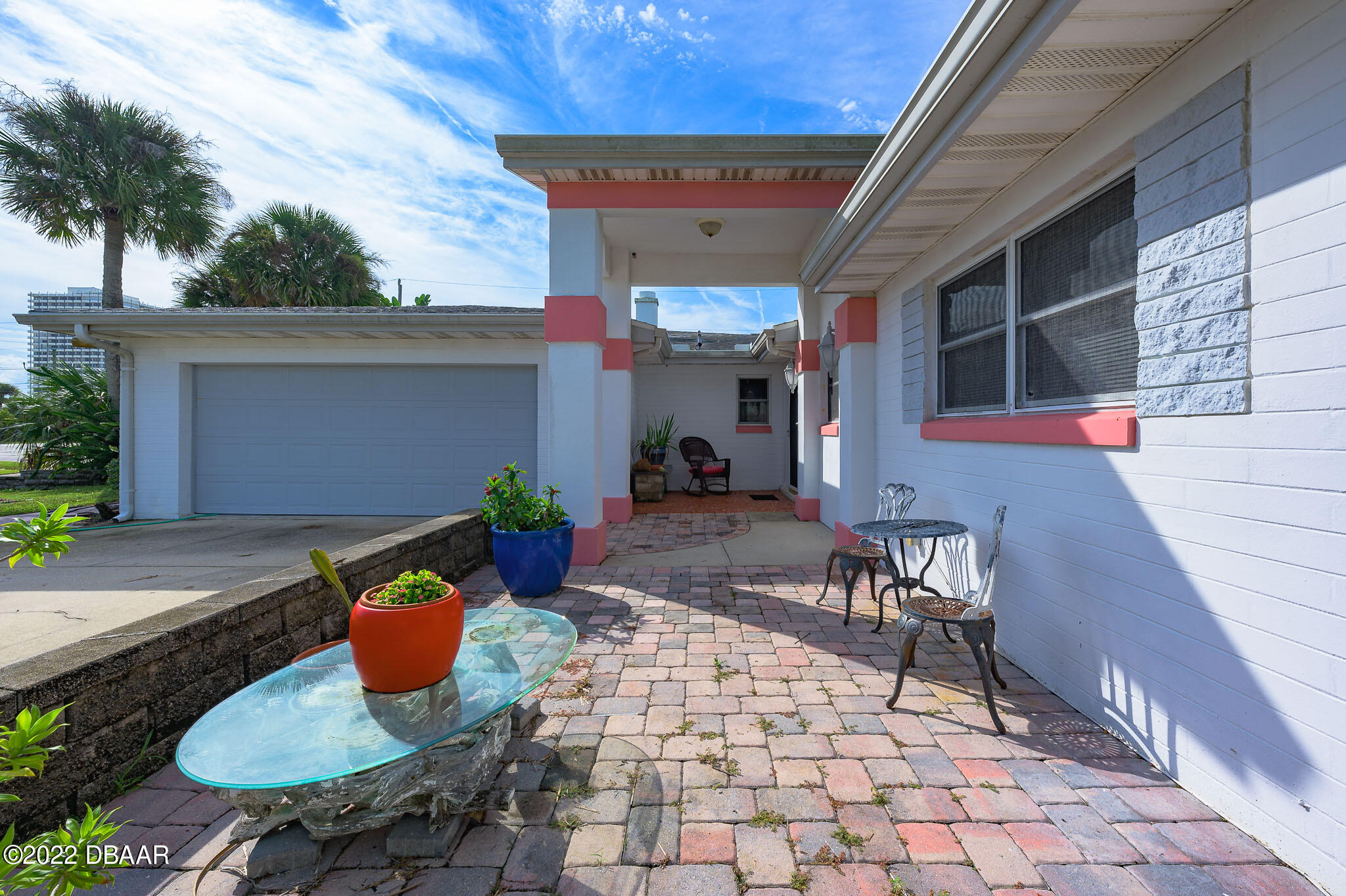 872 Marvin Road Ormond Beach, FL 32176 - Photo 2 of 39 Front patio