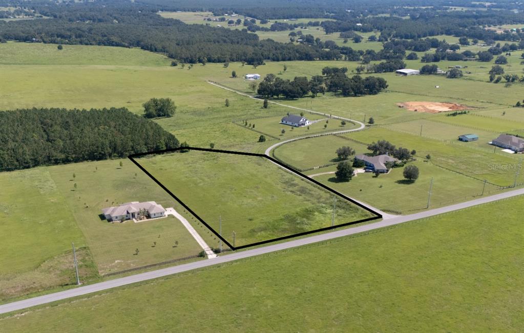36365 Frazee Hill Road Dade City, FL 33523 - Photo 8 of 15 a view of a pool an ocean view