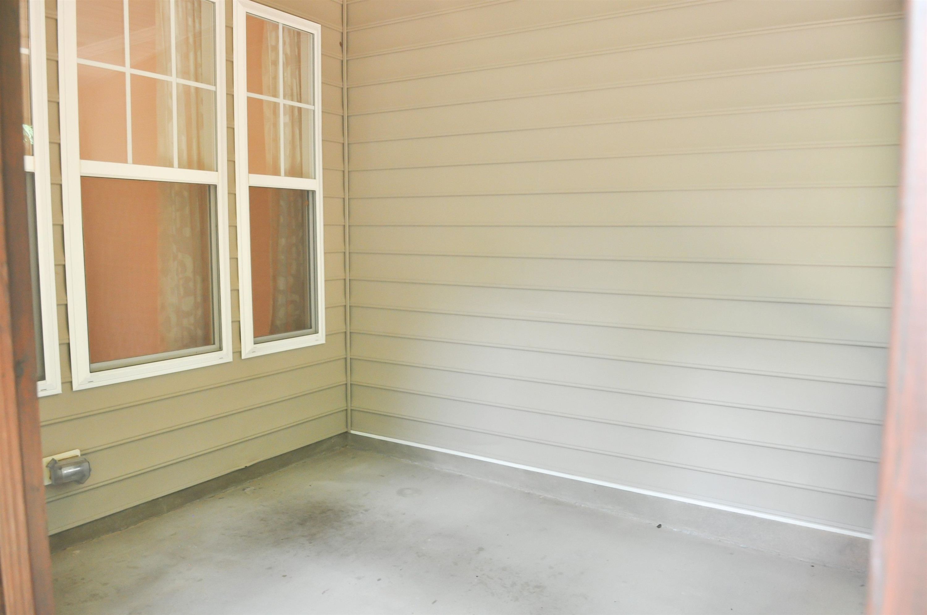 5918 Chivalry Court Raleigh, NC 27612 - Photo 32 of 37 Screened In Porch