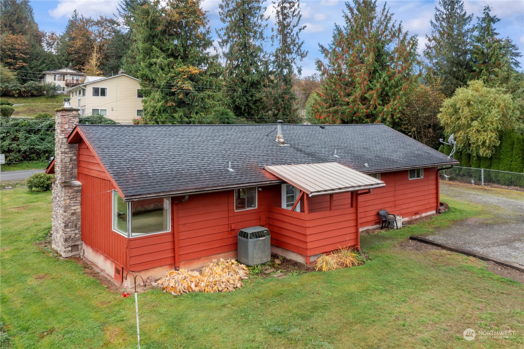 19234 Southeast 170th Street Renton, WA 98058 - Photo 3 of 20 Gallery Image 3