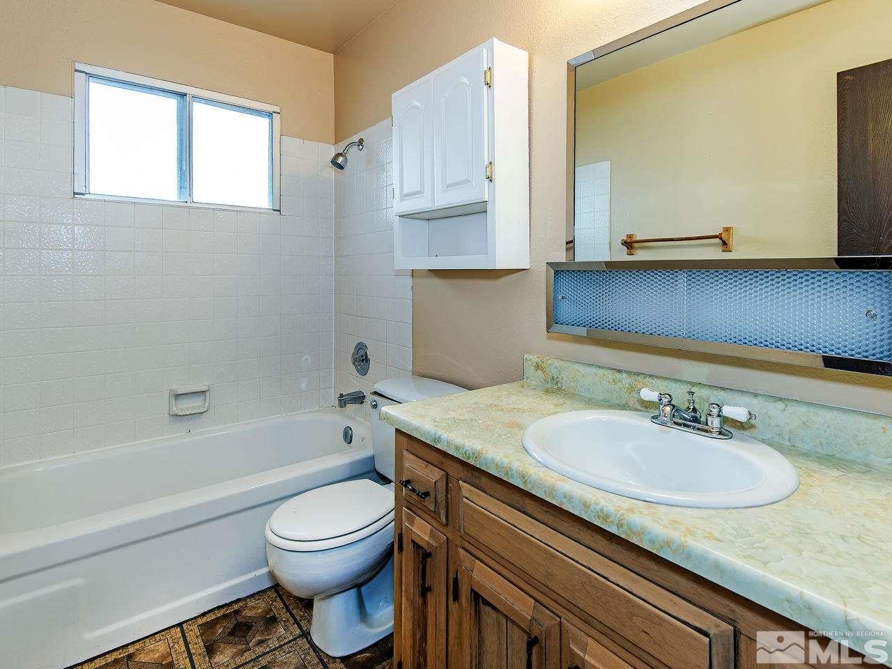 2895 Everett Drive Reno, NV 89503 - Photo 20 of 25 Photo 20