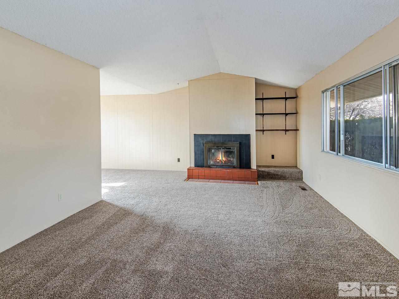 2895 Everett Drive Reno, NV 89503 - Photo 2 of 25 Photo 2
